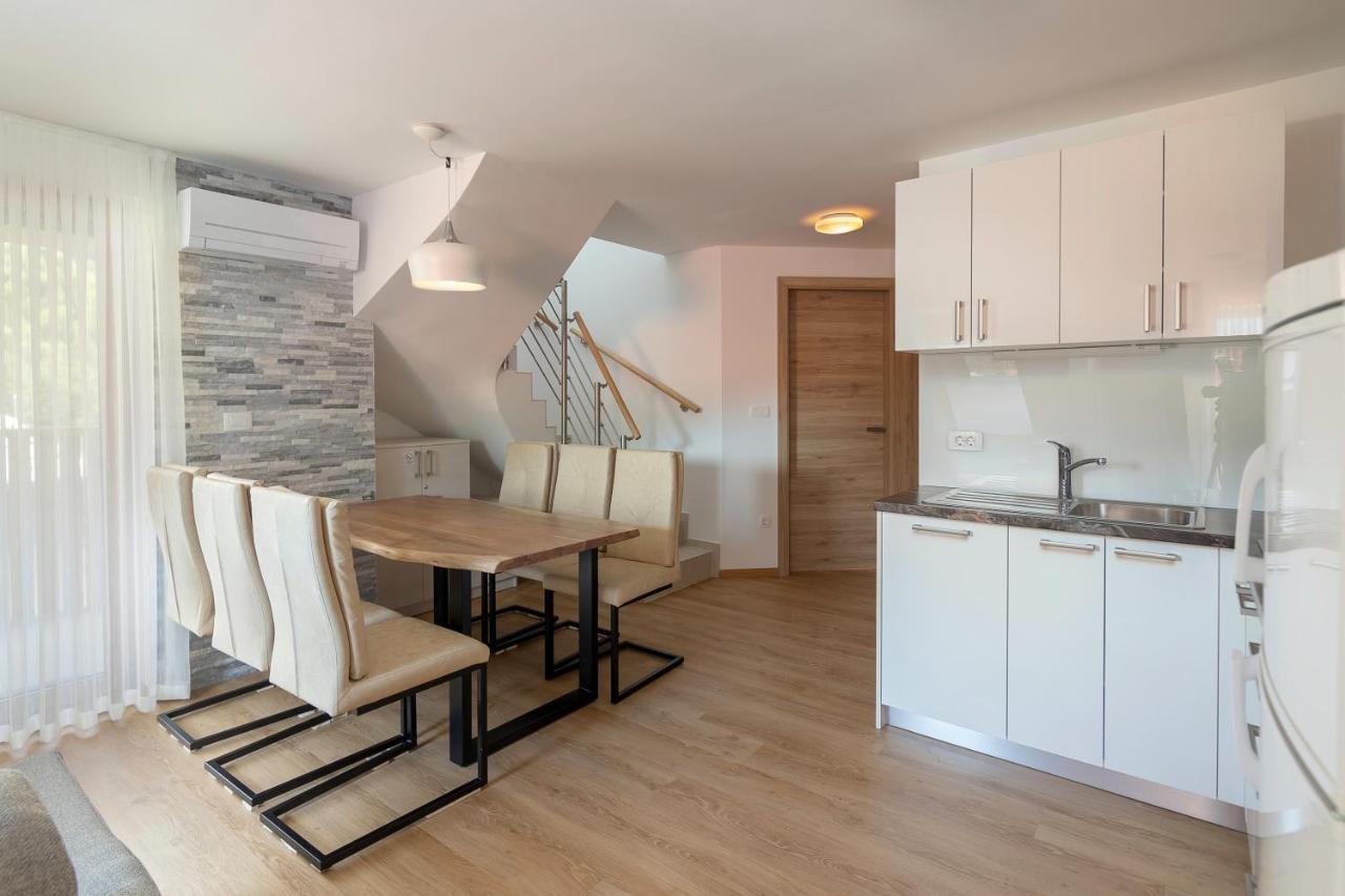 Vila Vita Apartments Kranjska Gora Exterior photo